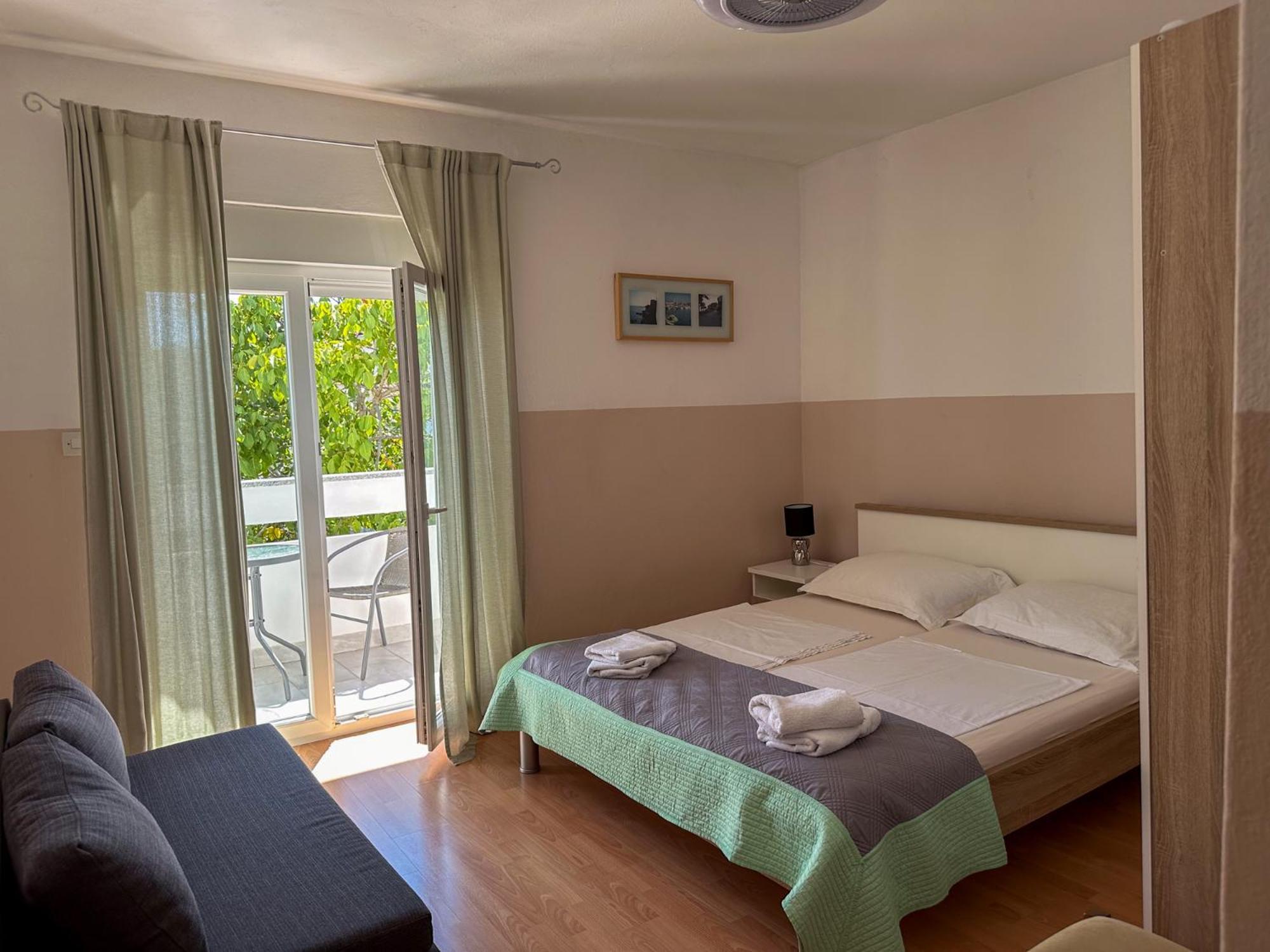 Apartments Barica Krk Town Exterior photo